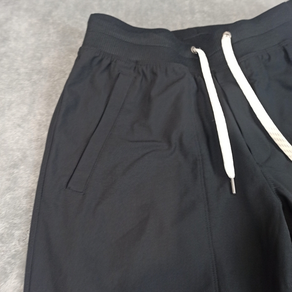 Vuori Men's Black Athletic Joggers Size Small - Picture 4 of 16